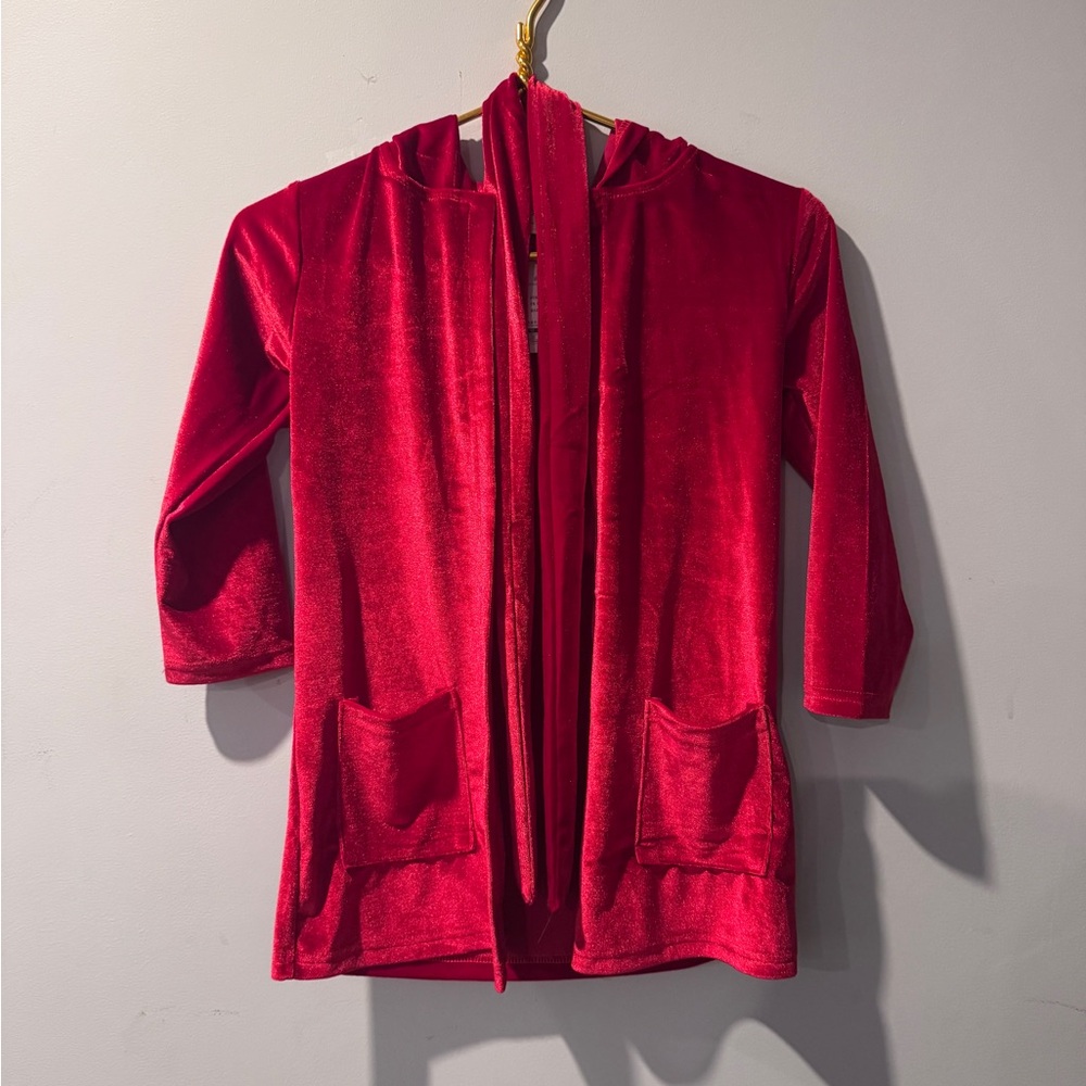 Kid’s Red Velvet Robe 5-6yrs NWT